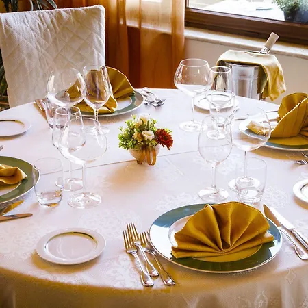 Hotel Riva Del Sole 4*