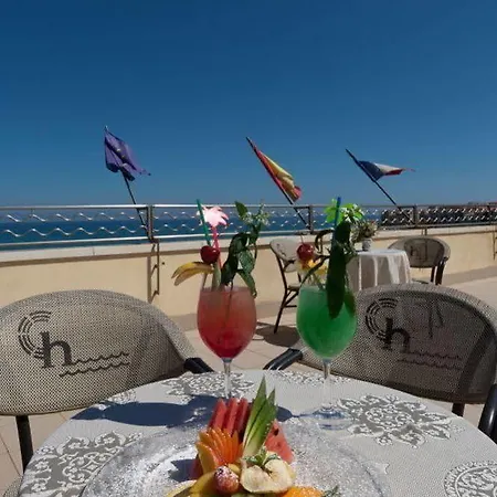 Riva Del Sole Hotel