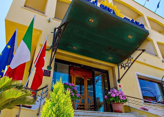 Riva Del Sole Готель 4*