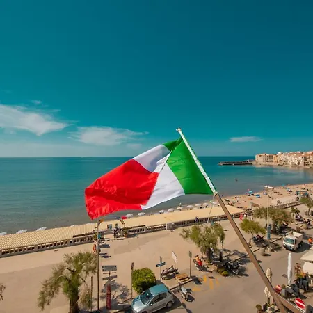Riva Del Sole Cefalu