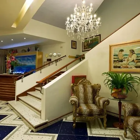 Riva Del Sole Szálloda 4*